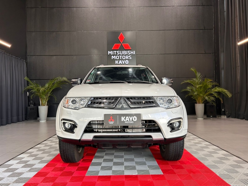 mitsubishi pajero dakar 3.2 hpe 4x4 7 lugares 16v turbo intercooler diesel 4p automatico 20171