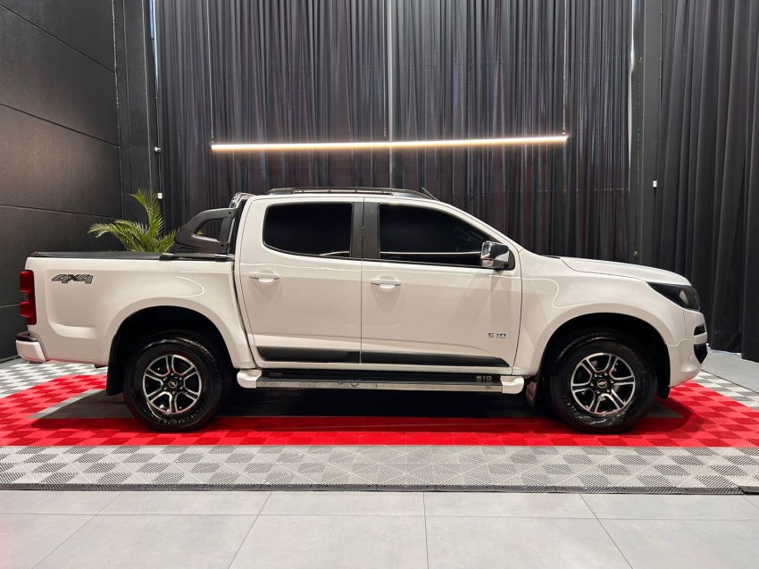 chevrolet s10 2.8 lt 4x4 cd 16v turbo diesel 4p automatico 2.7 201813