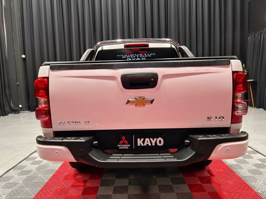 chevrolet s10 2.8 lt 4x4 cd 16v turbo diesel 4p automatico 2.7 201811