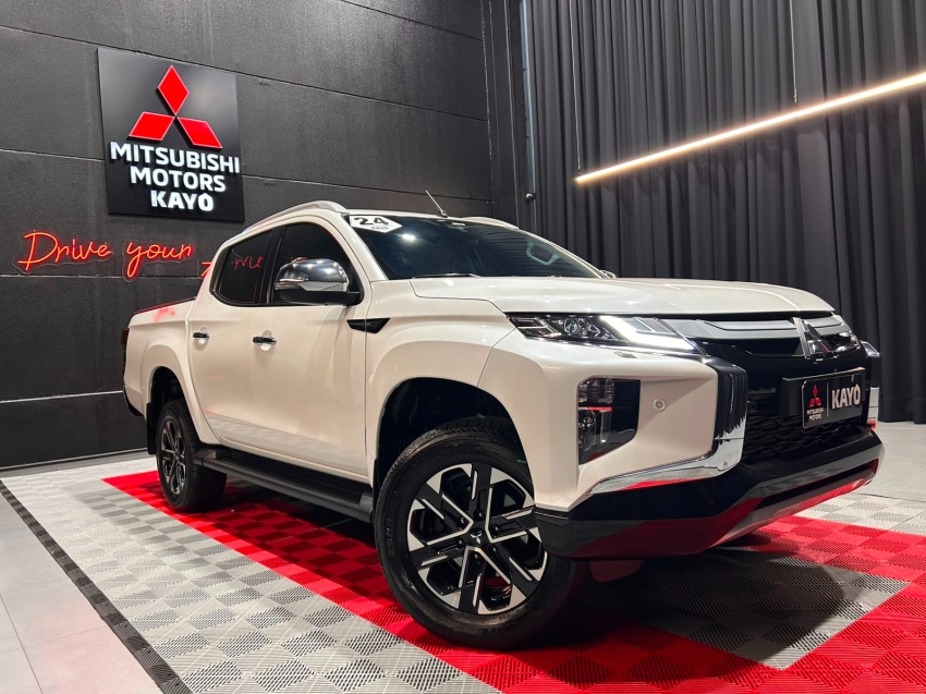 mitsubishi l200 triton 2.4 16v turbo diesel sport hpe-s cd 4p 4x4 automatico 20240