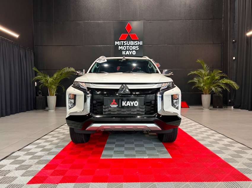 mitsubishi l200 triton 2.4 16v turbo diesel sport hpe-s cd 4p 4x4 automatico 20241