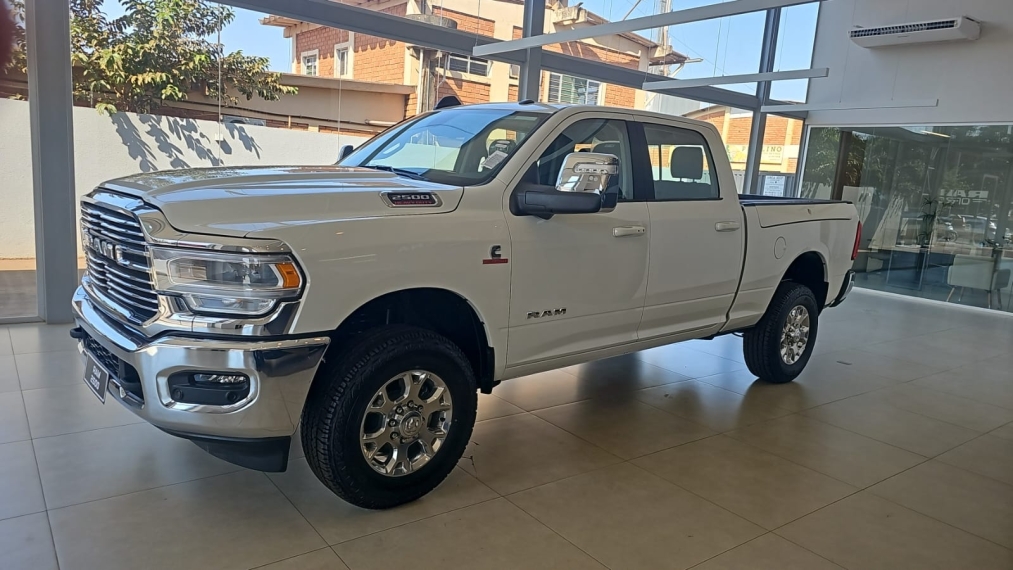 ram 2500 laramie
