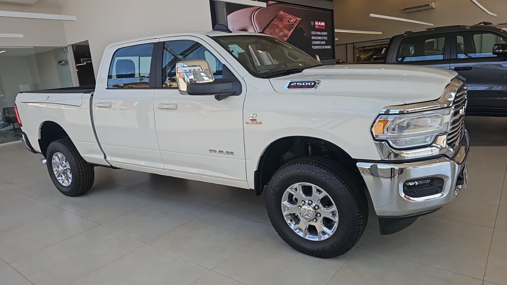 ram 2500 laramie