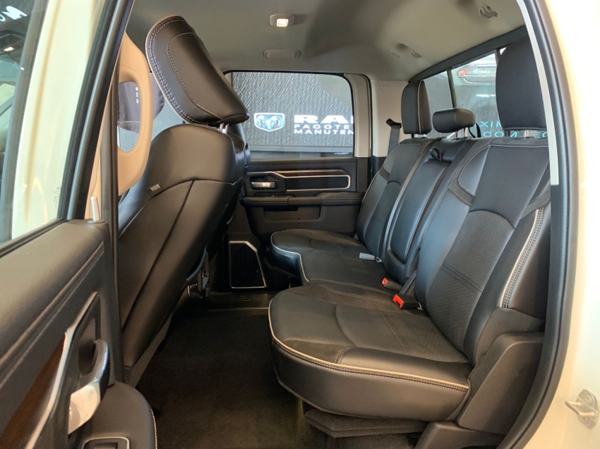 ram 2500 laramie