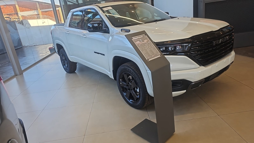rampage laramie 2.0 gas - nigth edition