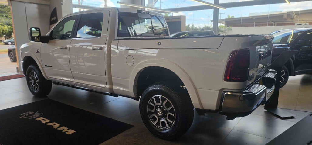 ram 3500 limited longhorn4