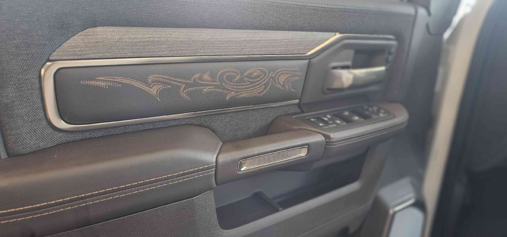 ram 3500 limited longhorn9