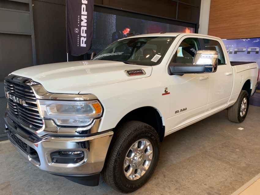ram 2500 laramie