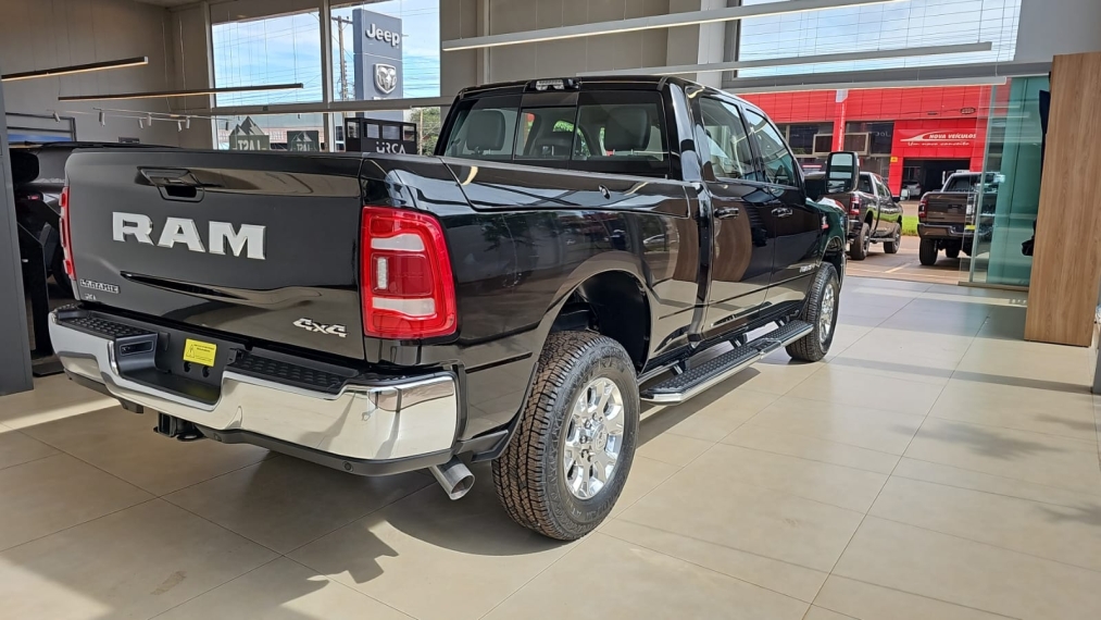 ram 2500 laramie 4x46