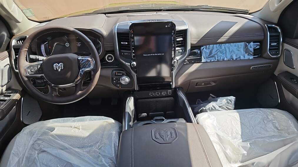 nova ram 1500 laramie 3.09