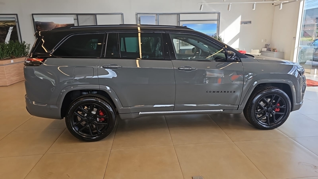 commander blackhawk hurricane 4x4
