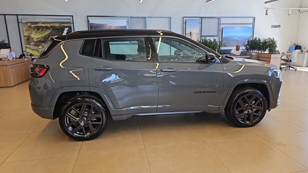 jeep/compass 1.3 serie s