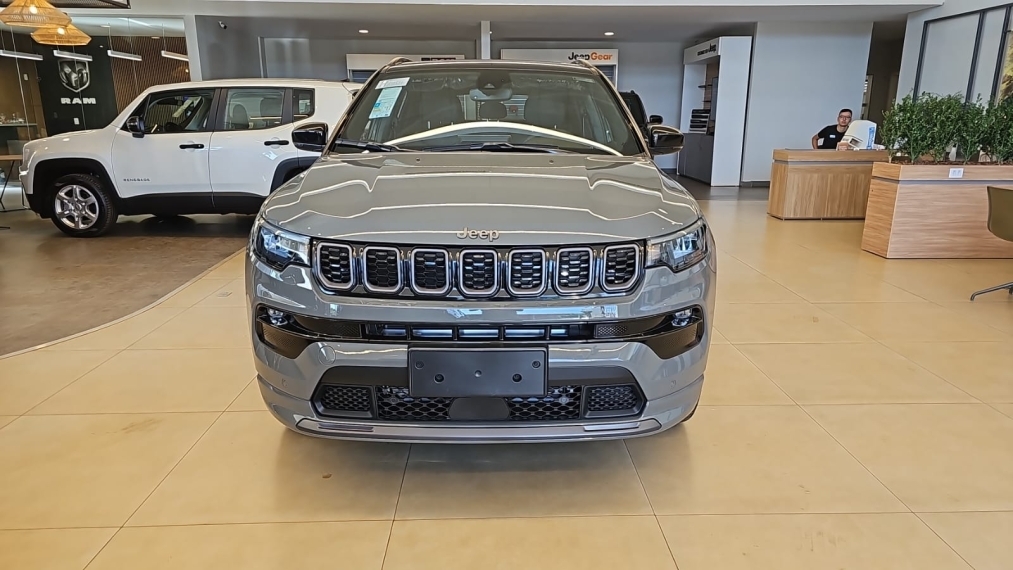 jeep/compass 1.3 serie s