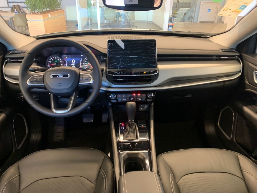 jeep compass longitude