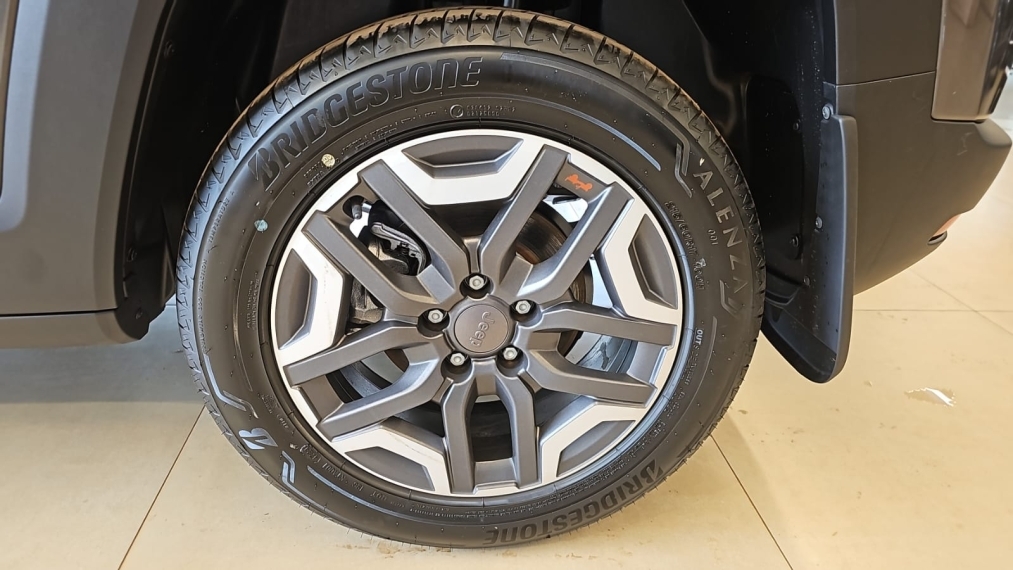 jeep renegade altitude t270 at flex