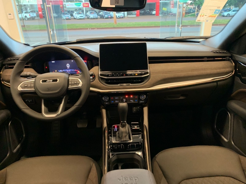jeep commander overland t270 flex
