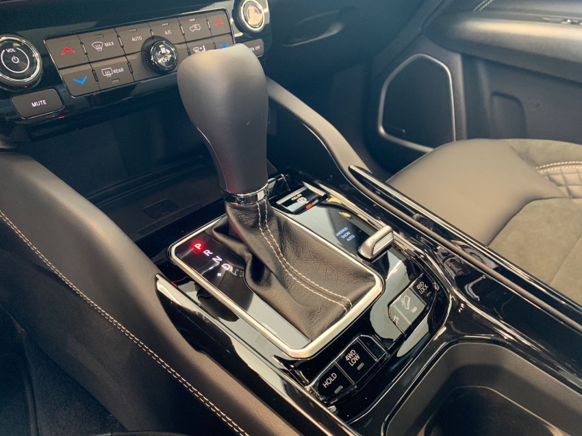 commander blackhawk hurricane 4x417