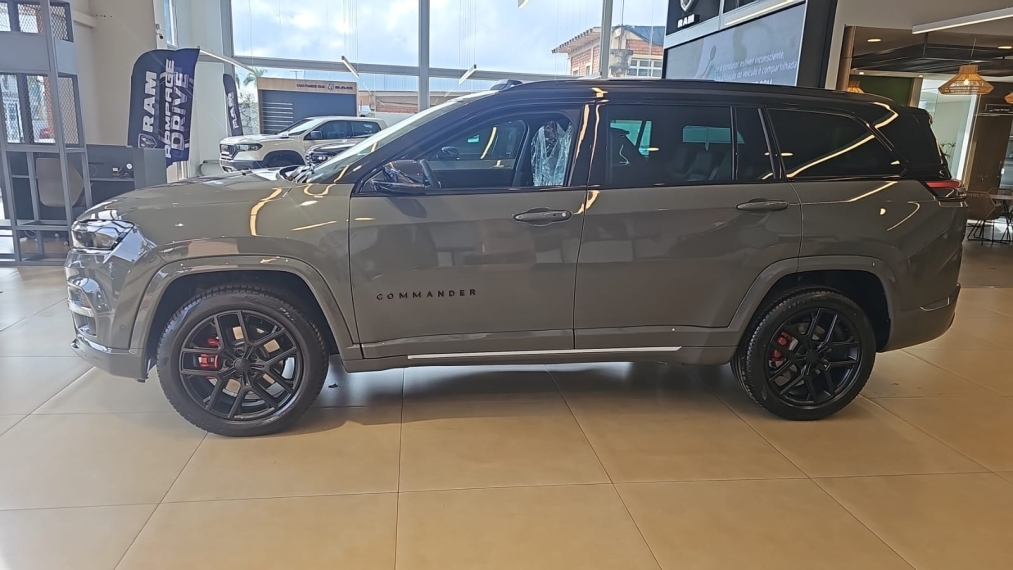 commander blackhawk hurricane 4x43