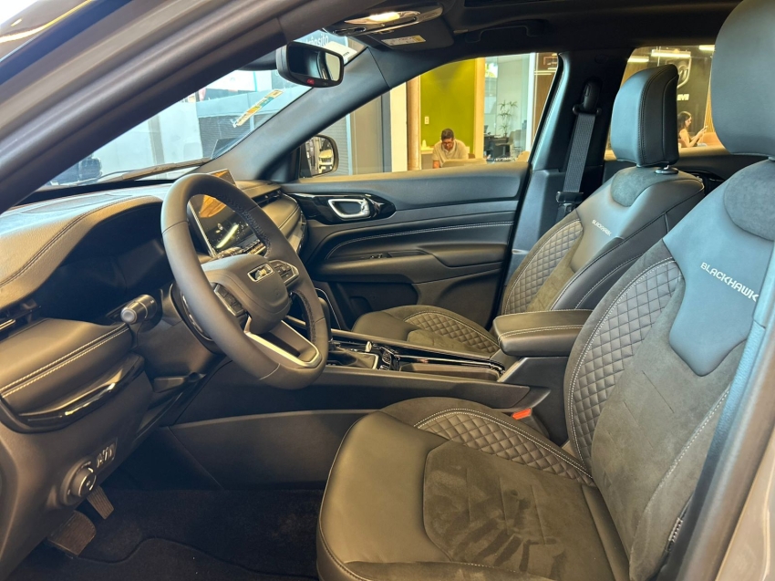 jeep/compass blackhawk 4x412