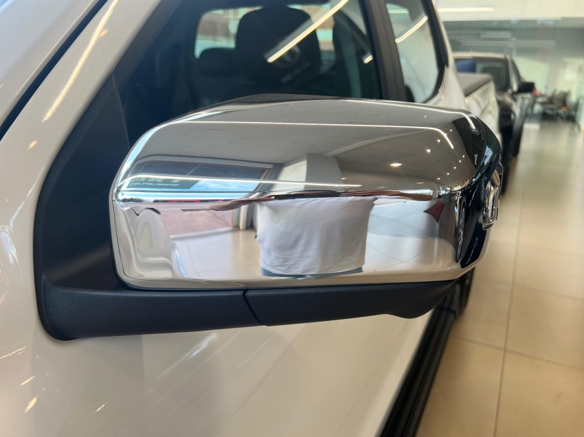 ram dakota 2.2 turbo diesel laramie 4x4 automatico 4p 202618