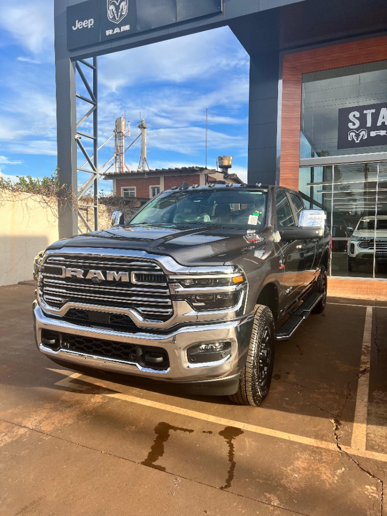 ram 2500 6.7 i6 turbo diesel laramie cd 4x4 automatico 5p 20260