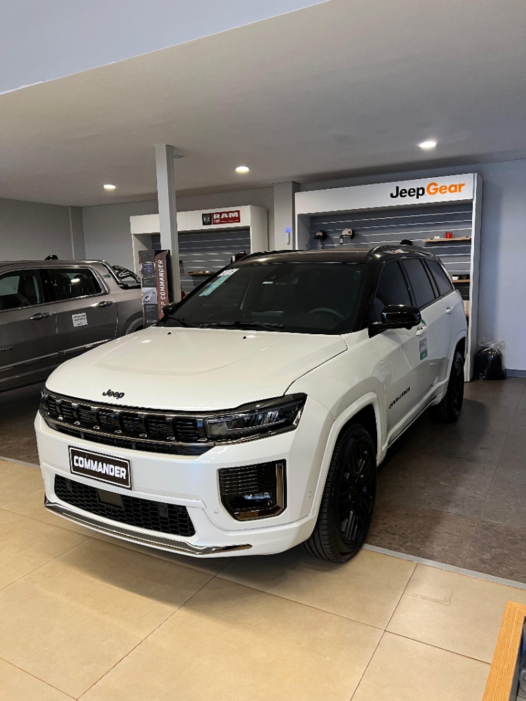 jeep commander 2.0 hurricane 4 turbo gasolina blackhawk at9 4p automatico 2026