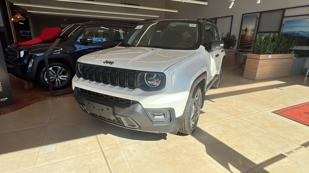 jeep renegade 1.3 t270 turbo flex altitude at6 4p automatico 2026
