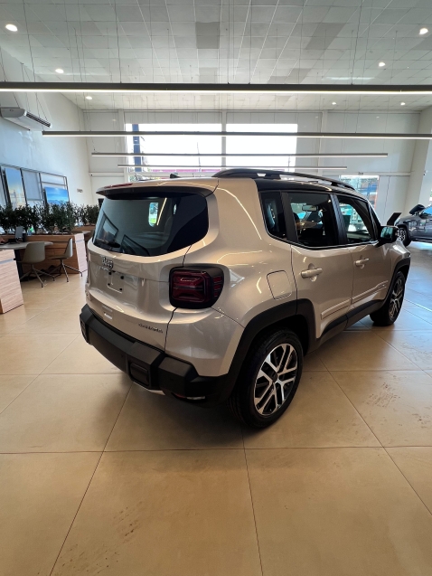 jeep renegade 1.3 t270 turbo flex sahara mhev at6 hibrido 5p automatico 202711