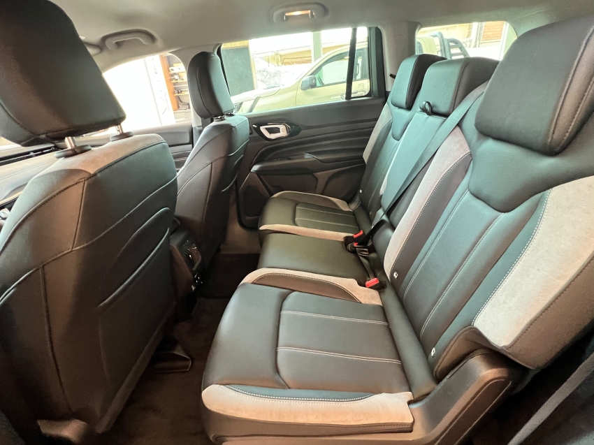 jeep commander 1.3 t270 turbo mhev limited at6 hibrido 5p automatico 202714