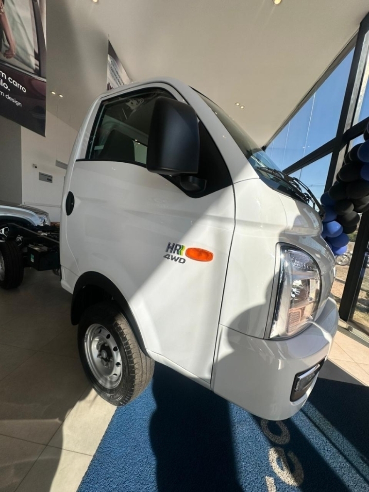 hyundai hr 2.5 turbo diesel cs 4wd manual 2025