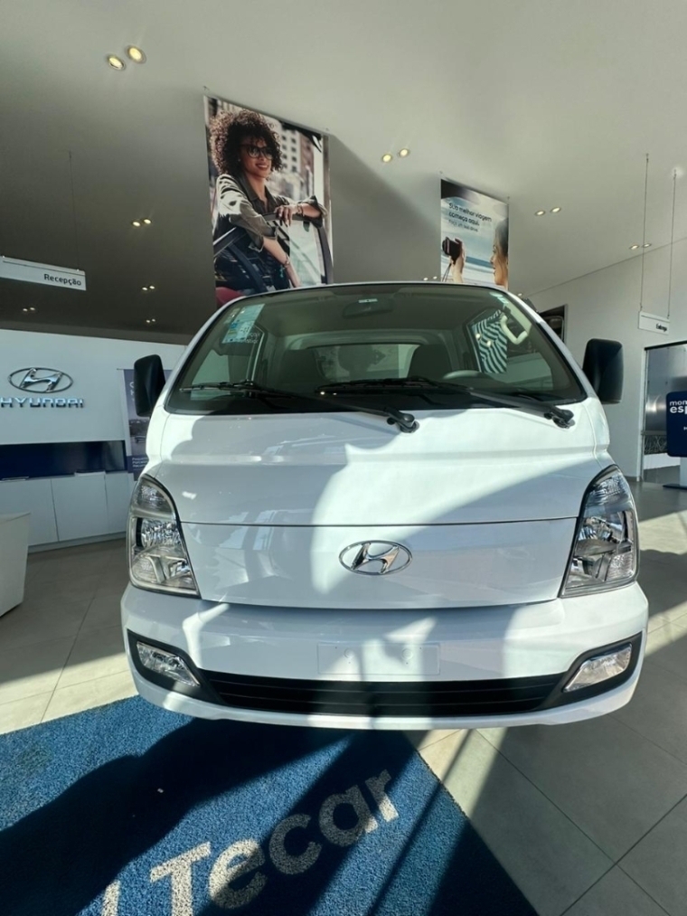 hyundai hr 2.5 turbo diesel cs 4wd manual 2025