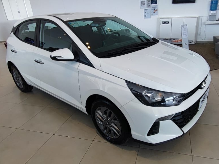 novo hb20 1.0 limited - 0km