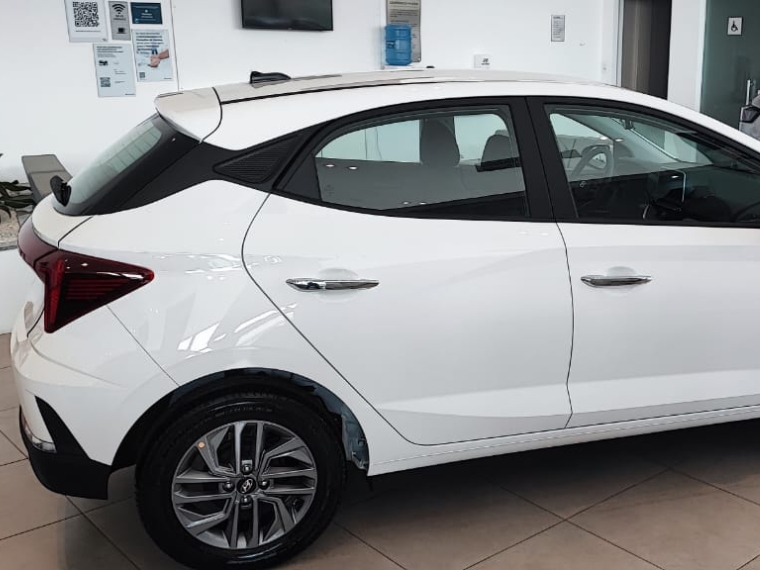 novo hb20 1.0 limited - 0km