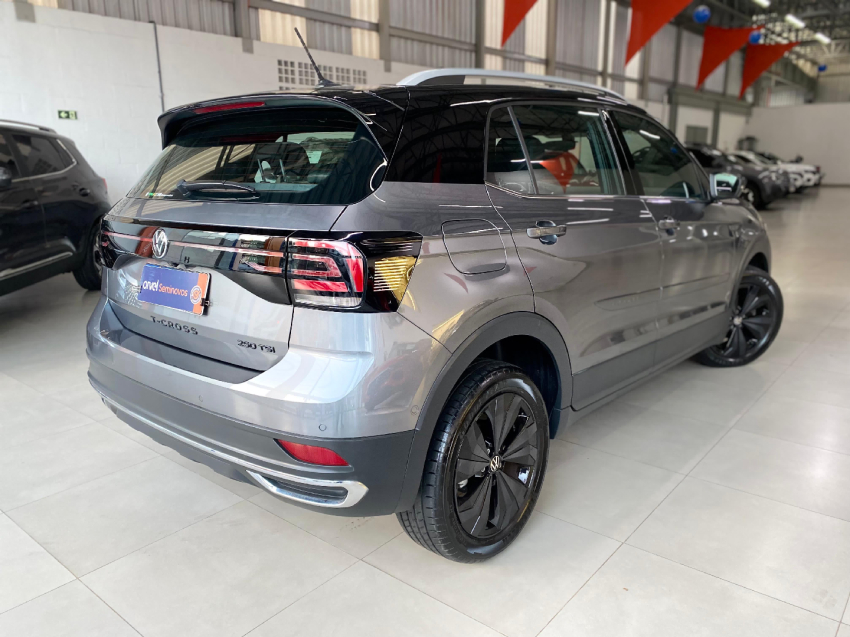 volkswagen t-cross 1.4 250 tsi total flex highline automatico.