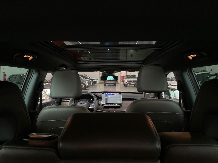jeep commander 1.3 t270 turbo flex overland at6