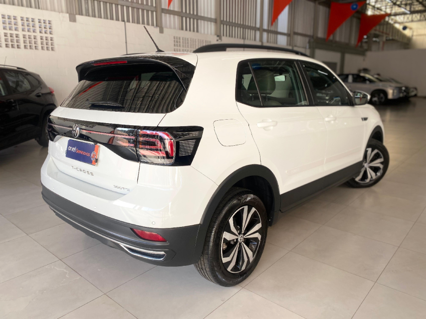 volkswagen t-cross 1.0 200 tsi total flex sense automatico.