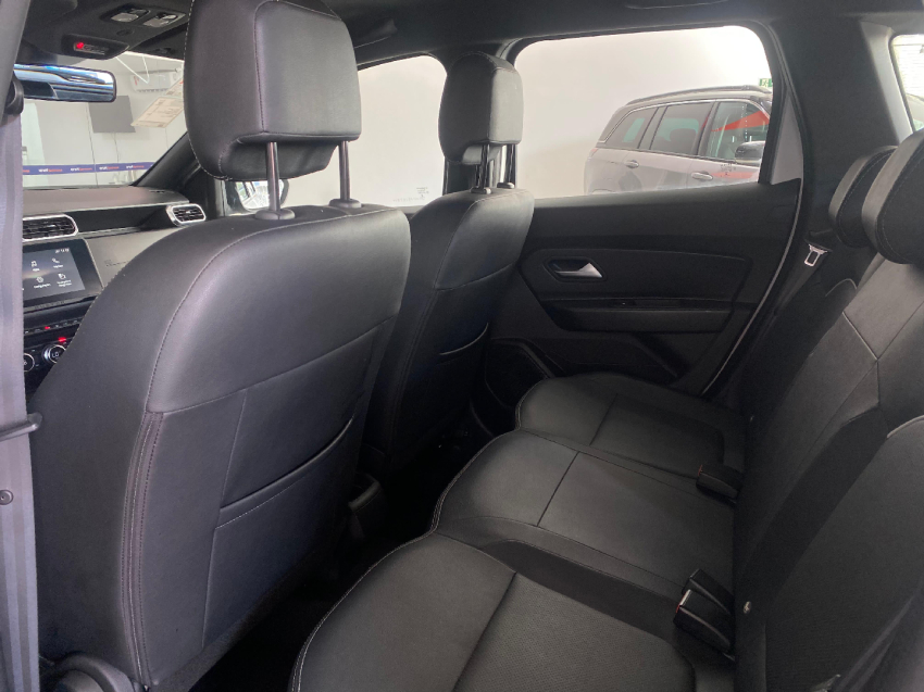 renault duster 1.3 tce flex iconic x-tronic.