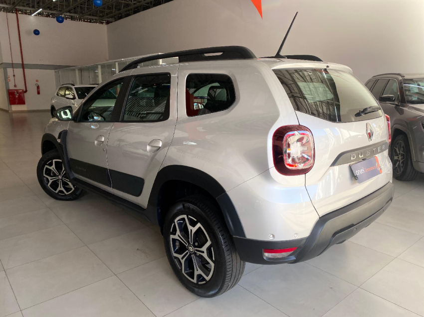 renault duster 1.3 tce flex iconic x-tronic.