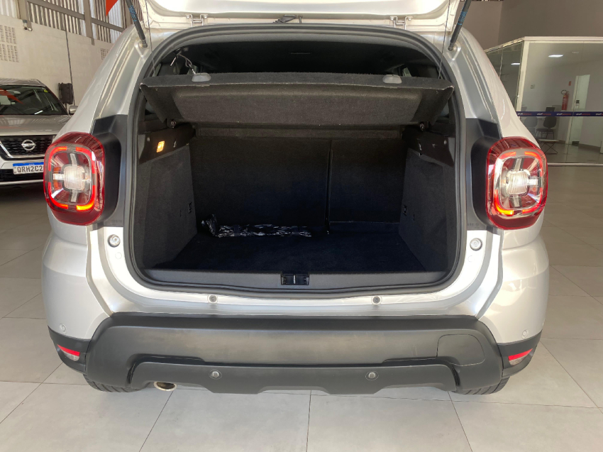 renault duster 1.3 tce flex iconic x-tronic.