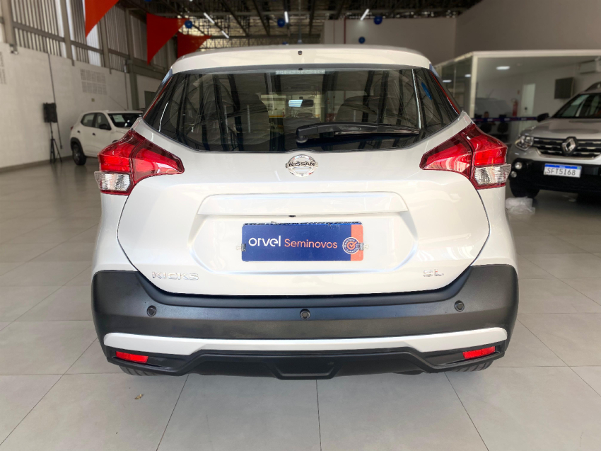 nissan kicks 1.6 16v flexstart sl 4p xtronic.