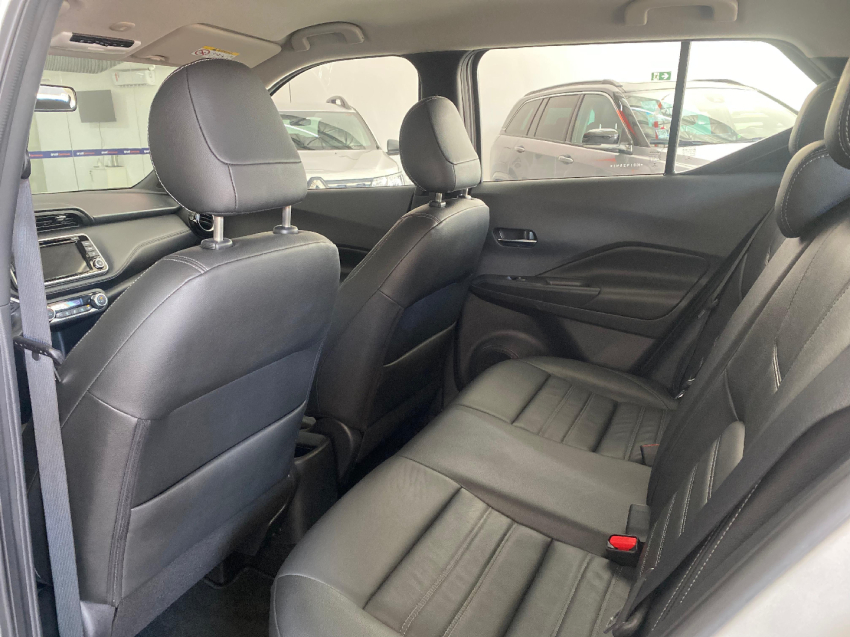 nissan kicks 1.6 16v flexstart sl 4p xtronic.