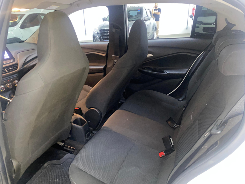 chevrolet onix 1.0 flex lt manual.