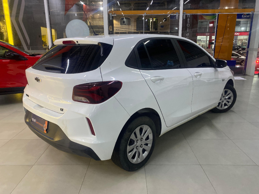 chevrolet onix 1.0 flex lt manual.