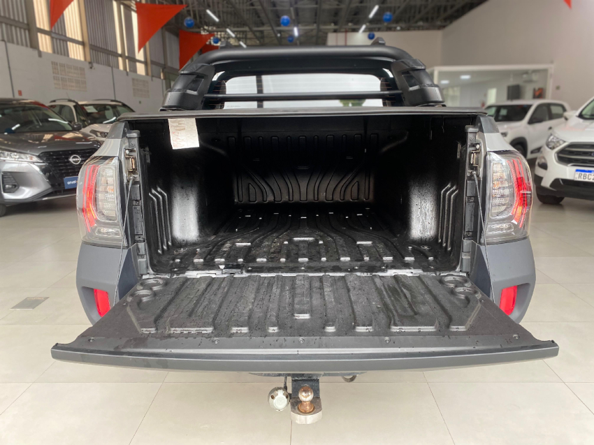 renault oroch 1.3 tce flex outsider x-tronic 5p automatico 2024