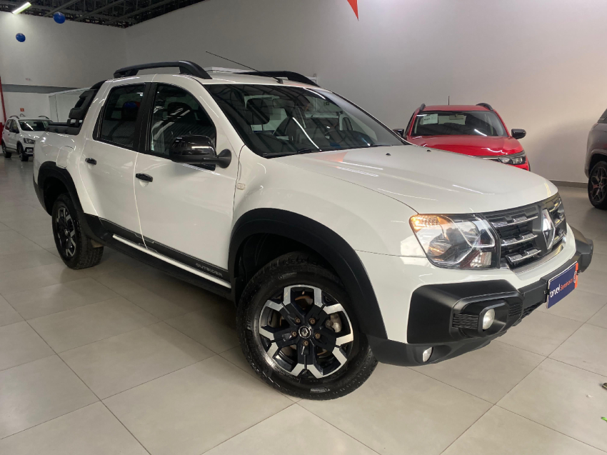 renault oroch 1.3 tce flex outsider x-tronic 4p automatico 2023