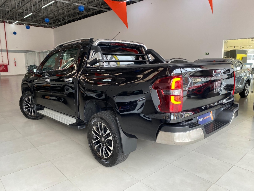 fiat titano 2.2 turbo diesel ranch 4x4 at6 2.8 4p automatico 2025