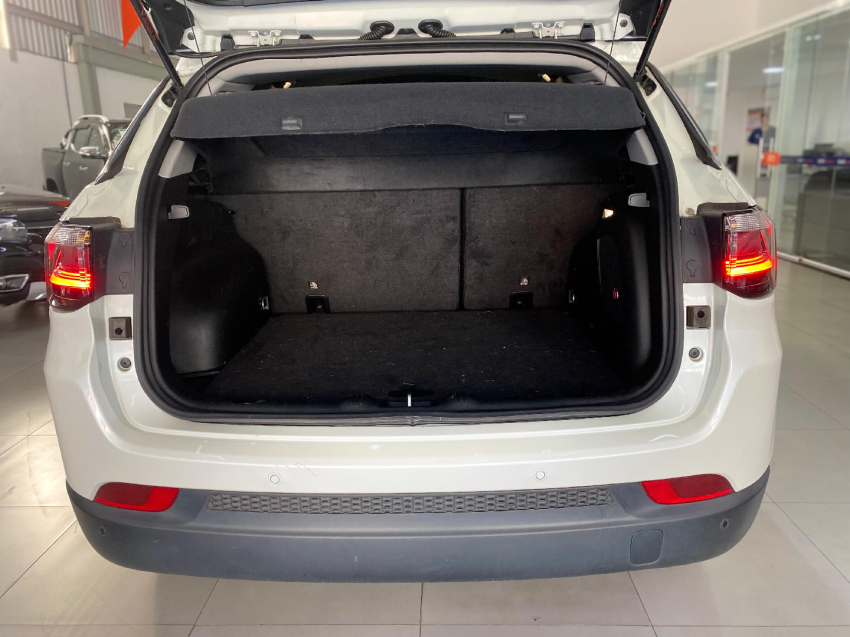 jeep compass 1.3 t270 turbo flex longitude at6 5p automatico 2023
