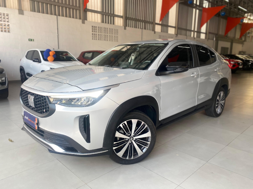 fiat fastback 1.0 turbo 200 hybrid audace cvt flex 5p automatico 2025