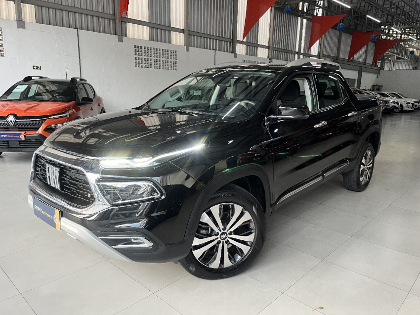 fiat toro 1.3 turbo 270 flex volcano at6 4p automatico 2025