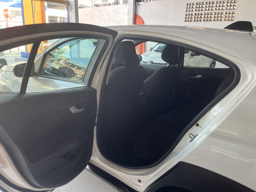 fiat fastback 1.0 turbo 200 flex cvt 5p automatico 2024